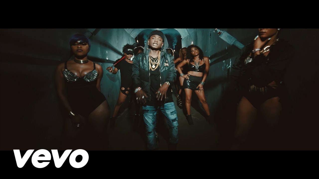 VIDEO: Lil Kesh ft YCEE – CAUSE TROUBLE